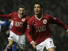 Cristiano Ronaldo in John O'Shea