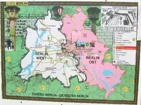 Berlin med letoma 1961 in 1989