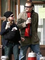 Michelle Williams in Heath Ledger s hčerko Matildo