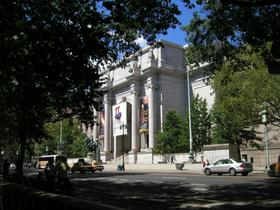 Ameriški prirodoslovni muzej (American Museum of Natural History)