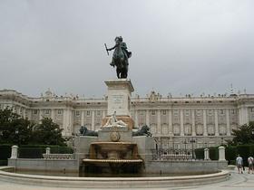 Plaza de Oriente