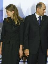 Urška Bačovnik in Janez Janša