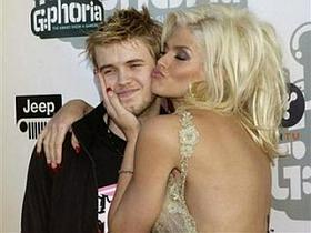 Anna Nicole Smith in njen sin Daniel