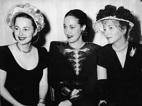 Olivia De Havilland in Joan Fontaine (vmes Lamourjeva)
