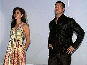 Angelina Jolie in Brad Pitt