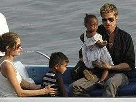 Angelina Jolie in Brad Pitt