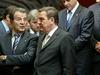 Nemški kancler Gerhard Schröder (desno) in sedanji prvi komisar Romano Prodi