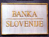 V Banki Slovenije menijo, da se mora Slovenija čimprej priključiti evropskemu tečajnemu mehanizmu ERM 2 in sprejeti evro.