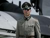 Polkovnik Stauffenberg je ponosen vojak in zvest častnik, ki ima rad svojo državo, vendar je prisiljen z grozo opazovati, kako je Hitlerjev vzpon pripeljal do dogodkov druge svetovne vojne. Foto: EPA