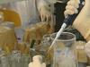 O nenadzorovani razširitvi virusa v drug biološki material so javnost obvestili po uničenju tega materiala. Foto: MMC RTV SLO