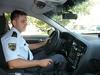 Minister Gregor Virant se je zavzel za diferenciacijo in ovrednotenje dela bolj izpostavljenih policistov. Ocenjuje, da so novi dodatki k plači boljši od prejšnjih, ker se bodo prištevali k osnovni plači. Foto: RTV SLO
