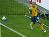 Fredrik Ljungberg je v 32. minuti popeljal Švede v vodstvo.