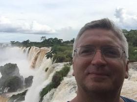 Bogdan Batič iz Paragvaja: "Paragvajci lahko doma pozabijo denarnico, nikamor pa ne grejo brez čaja."
