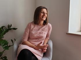 Jadranka Beti: "Z dojenčkom smo 'spakirali' vse v en kovček in prišli sem."