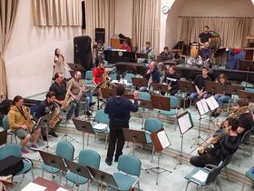 En Big Band je iskal talent - in ga tudi našel!