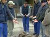 Po statističnih podatkih konec novembra ima veljavno dovoljenje za stalno prebivanje v Sloveniji 42.460 tujcev. Foto: MMC RTV SLO