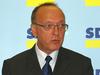Po Gorenakovih besedah se vse glede slovenske podružnice banke Hypo giblje okoli LDS-a. Foto: MMC RTV SLO/Aljoša Masten