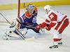 Nikolaj Habibulin (Edmonton) in Jan Muršak (Detroit)