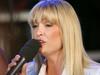 Prva slovenska glasbenica, ki bo napolnila (oz. se bo vsaj trudila, da bi napolnila) Stožice, bo Helena Blagne. Njen koncert je napovedan za 29. marec. Foto: Stane Sršen/RTV Slovenija