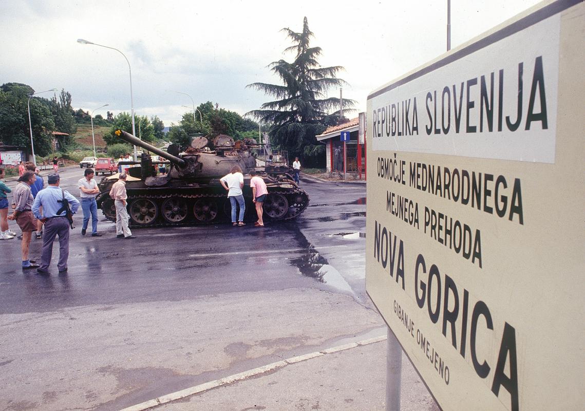 Tanki na slovenskih mejah 1991
