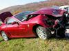 V deželi vzhajajočega sonca luksuznih avtomobilov (fotografija razbitega ferrarija je simbolična) ne vozijo zgolj bogataši, temveč so številni vozniki mladi, ki varčujejo prav za nakup sanjskega štirikolesnika. Foto: EPA