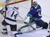 Justin Williams (Los Angeles Kings) - Roberto Luongo (Vancouver Canucks)