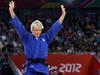 Urška Žolnir se je na tatamije vrnila prvič po olimpijskih igrah v Londonu, kjer je osvojila zlato medaljo. Foto: EPA
