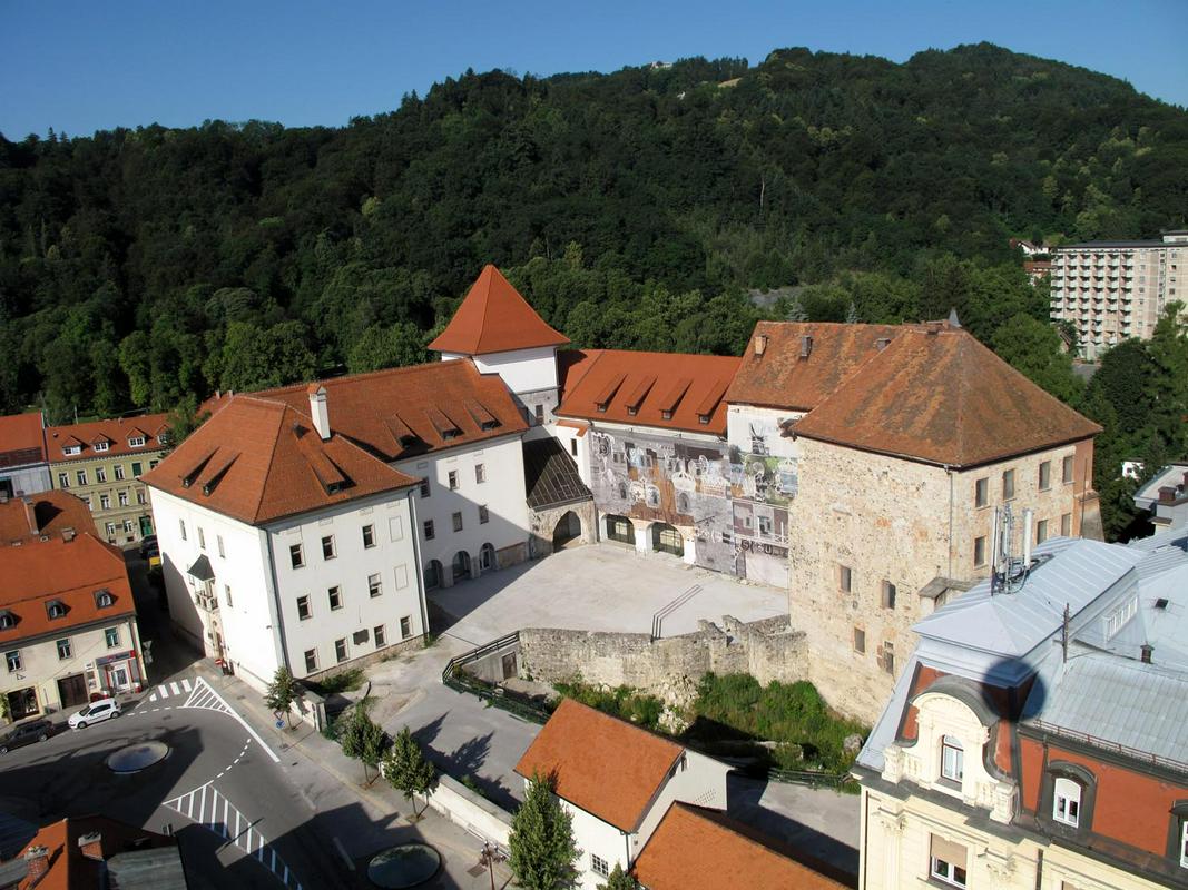 Knežji dvorec v Celju je največja in najpomembnejša slovenska gotska posvetna palača. Foto: Pokrajinski muzej Celje/Bojan Plevčak