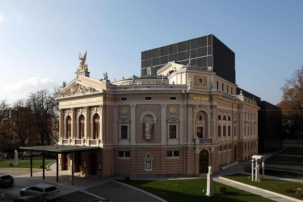 Novi ravnatelj ljubljanske operne in baletne hiše želi v svojem mandatu povrniti poslovni ugled hiše, sanirati neplačane obveznosti in čim prej zagotoviti livkidnost poslovanja. Foto: Damjan Prelovšek