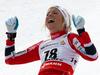 Izredno veselje 24-letne Therese Johaugove, potem ko ji je drugič na velikem tekmovanju uspelo premagati Marit Bjoergen. Foto: EPA