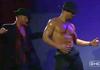 Ian Ziering se je z boki naučil divje migati že med vajami za jive v šovu Dancing With the Stars. Foto: Youtube