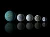 Relativne velikosti vseh do zdaj odkritih planetov znotraj pasu mogočega življenja. Z leve proti desni: Kepler-22b, Kepler-69c, Kepler-62e, Kepler-62f in Zemlja. Foto: NASA