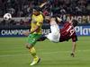 Emilio Izaguirre (Celtic) - Valter Birsa (Milan)