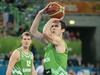 Goran in Zoran (v ozadju) Dragić