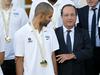 Tony Parker je postal novi superjunak francoskega športa, zlatim Francozom pa razumljivo ni ušel niti sprejem pri francoskem predsednku Francoisu Hollandu. Foto: EPA