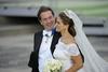 Manj kot devet mesecev po njuni pravljični poroki sta princesa Madeleine in njen mož Christopher O'Neill postala starša. Foto: EPA