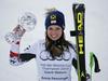Anna Fenninger je velikemu kristalnemu globusu dodala še mali kristalni globus za zmago v skupnem veleslalomskem seštevku. Foto: Reuters