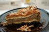 Udeleženci dogodka so lahko gastronomske dobrote Slovenije in Coimbre tudi poskusili. V prostorih slovenskega stalnega predstavništva pri EU-ju so med drugim postregli s sirom tolmincem, prekmursko gibanico, medenjaki, kraško panceto in slovenskimi vini ter vrsto dobrot iz Coimbre, na primer z okroglimi kroketi iz polenovk ter kozjim in ovčjim sirom iz gorovja Sico. Foto: BoBo