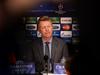 Številni novinarji, komentatorji in trenerji so se čudili njegovi vdanosti v usodo. Trener Liverpoola Brendan Rodgers je bil tako silovito presenečen, ko je Moyes presodil, da je v medsebojni tekmi na Old Trafordu favorit Liverpool. 'Četudi bi bili zadnji na lestvici, si tega ne bi upal reči pred njihovim gostovanjem na našem stadionu,' je bil odločen Rodgers. Foto: EPA