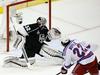 Brian Boyle (New York Rangers) - Jonathan Quick (Los Angeles Kings)