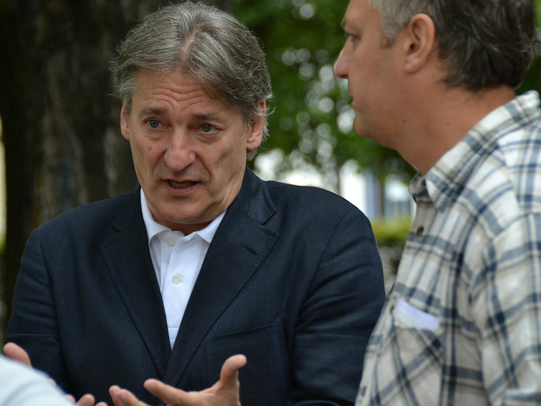 Vasko Simoniti, Aleš Primc, Odbor 2014 Ena od zahtev je, naj Simoniti takoj umakne svoj predlog za rebalans državnega proračuna in poveča sredstva za kulturo za najmanj 20 milijonov evrov. Foto: MMC RTV SLO/Aljoša Masten