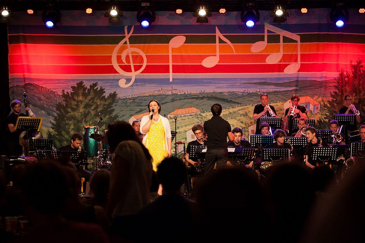 MareziJazz Med dogodki, ki ji organizatorji nameravajo izpeljati, je tudi tradicionalni festival big bandovMareziJazz. Foto: BoBo