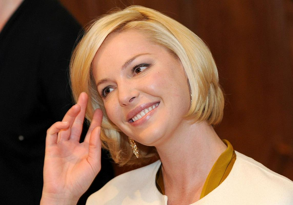 "Izdana" Katherine Heigl za svoj polom krivi romantične ...
