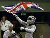 Lewis Hamilton je s suvereno predstavo dobil dirko za VN Abu Dabija in si zagotovil drugi naslov svetovnega prvaka v formuli ena. Prvega je osvojil leta 2008 v Interlagosu. Letos je dobil 11 od 19 dirk, leta 2008 le 5 od 18! Foto: Reuters