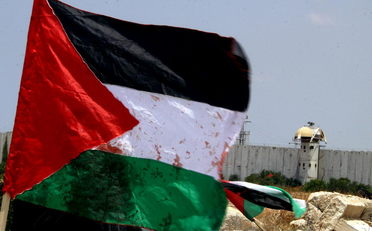 Izraelska okupacija se s priznanjem Palestine ne bo samodejno končala. Potrebni so številni drugi, konkretnejši ukrepi. Foto: EPA