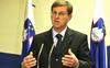 Predsednik vlade Miro Cerar je poudaril, da Slovenija ni samo Slovenija v okviru svojih meja, ampak jo tvorimo vsi Slovenci po svetu, in ocenil, da je treba še bistveno izboljšati nekatere vidike sodelovanja z rojaki po svetu, tako na področju kulture, gospodarstva, športa, izobraževanja in vsega drugega, kar nas povezuje. Foto: BoBo