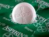 Živalim ne smemo dajati nesteroidnih antirevmatikov, kot so aspirin, ibuprofen, naklofen, naprosyn ... Foto: EPA