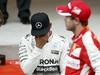 Lewis Hamilton je bil po dirki zelo razočaran, saj se mu je obetal perfekten konec tedna, na koncu pa se je moral zadovoljiti s tretjim mestom. Moštvo mu je sicer po radijski zvezi sprva dejalo naj v končnici dirke ostane na stezi, a je Britanec izrazil zaskrbljenost nad gumami in nad morebitnimi postanki drugih dirkačev, tako da so pri Mercedesu vendarle sprejeli odločitev glede drugega postanka, ki je svetovnemu prvaku vzela zmago. Foto: EPA