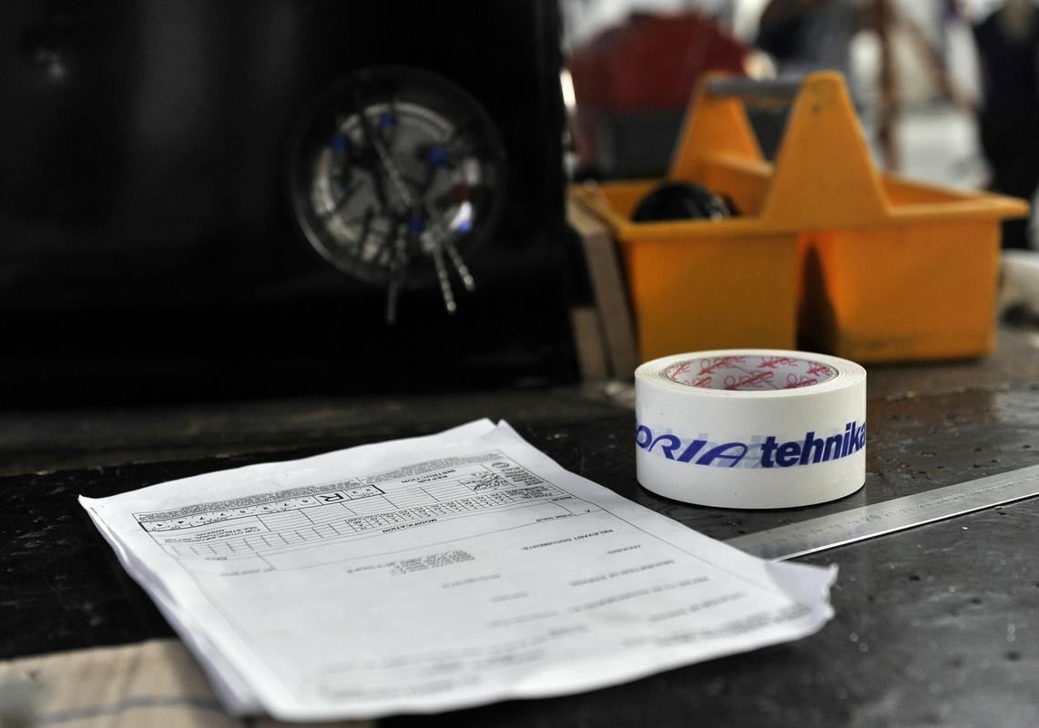 Adria Airways Tehnika, Maksimiljan Pele