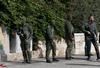 Ob zaostrovanju razmer je slišati svarila, da bi lahko izbruhnila nova, tretja palestinska vstaja, intifada. Foto: Reuters